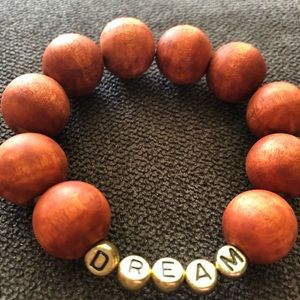 Wooden beads bracelet